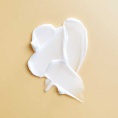 PATTERN lightweight conditioner close-up shows creamy texture delivering rich moisture.
