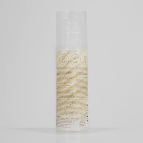 Citrus fragrance notes of lemon, pineapple and pink grapefruit in Twirl Around.