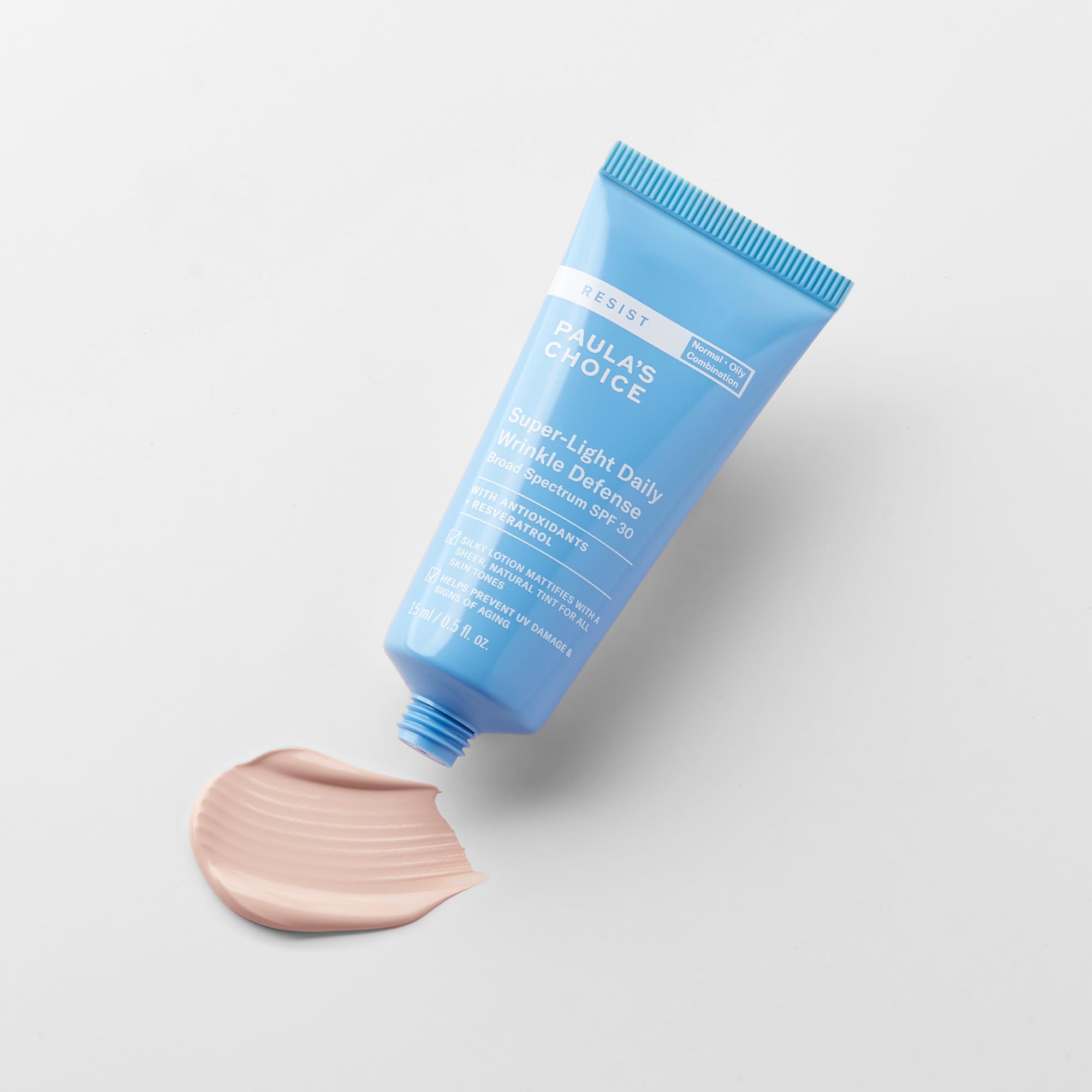Paula's Choice RESIST closeup-texture shows creamy, non-greasy mineral formula with a breathable feel.