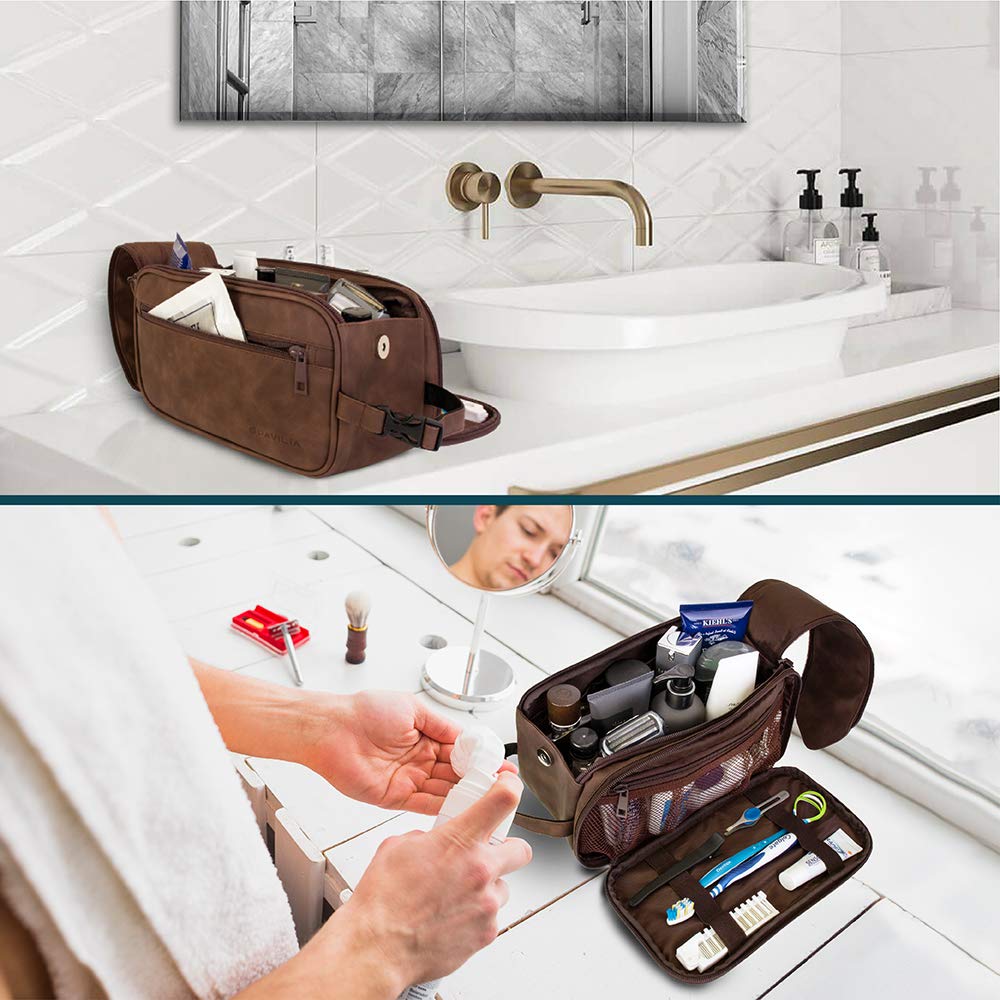 PAVILIA handle with clip-on buckle keeps the bag accessible in hotel rooms and bathrooms.