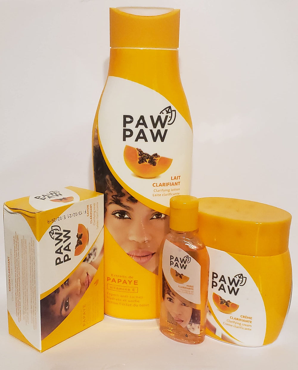 Paw Paw Clarifying Body Kit packaging shows compact, travel-friendly design.