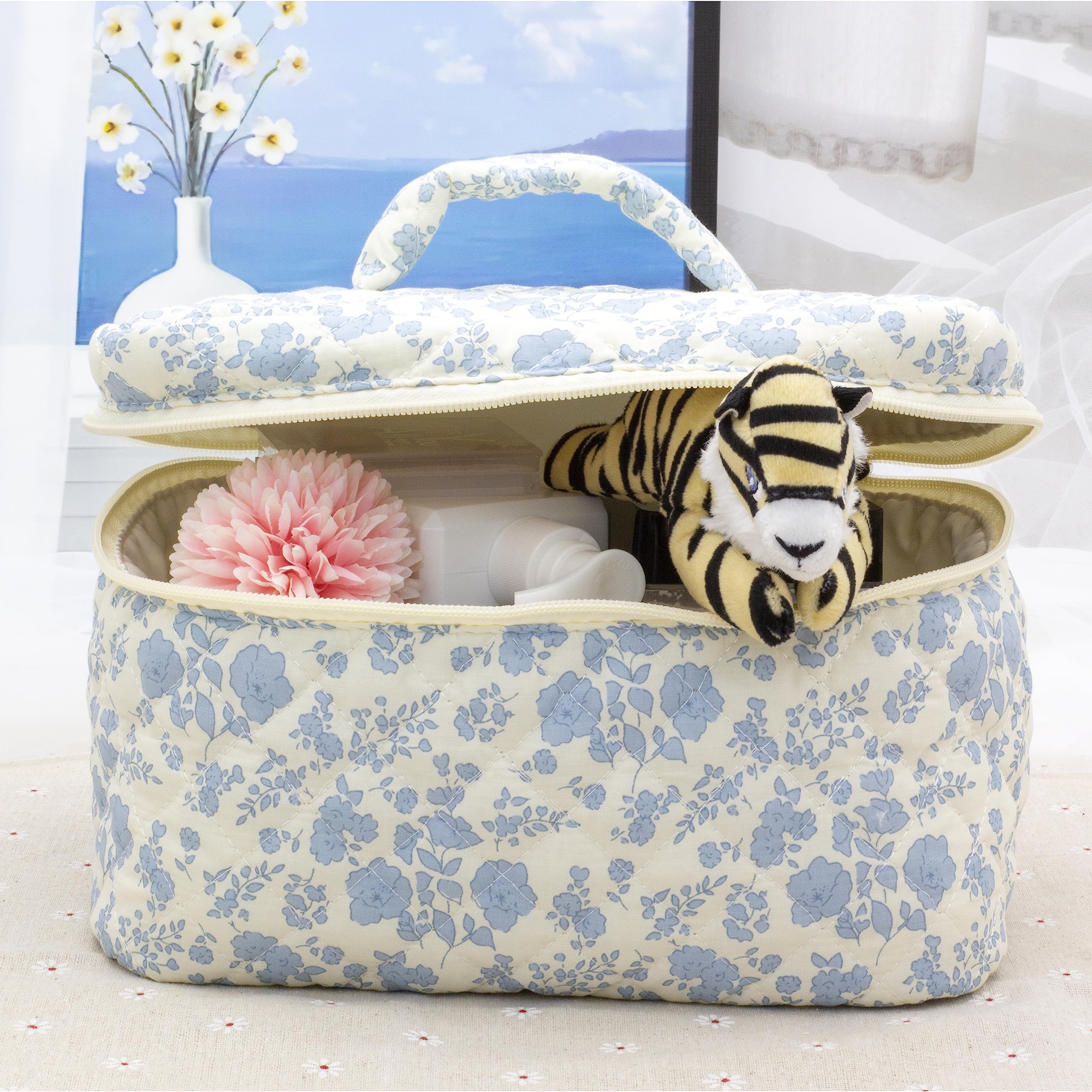 PAZIMIIK cotton makeup bag soft texture with stylish quilted finish