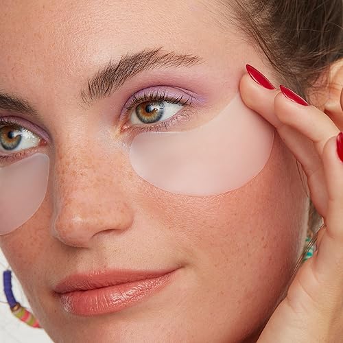 Peace Out Puffy Eyes patch application on skin for quick 15-minute treatment.