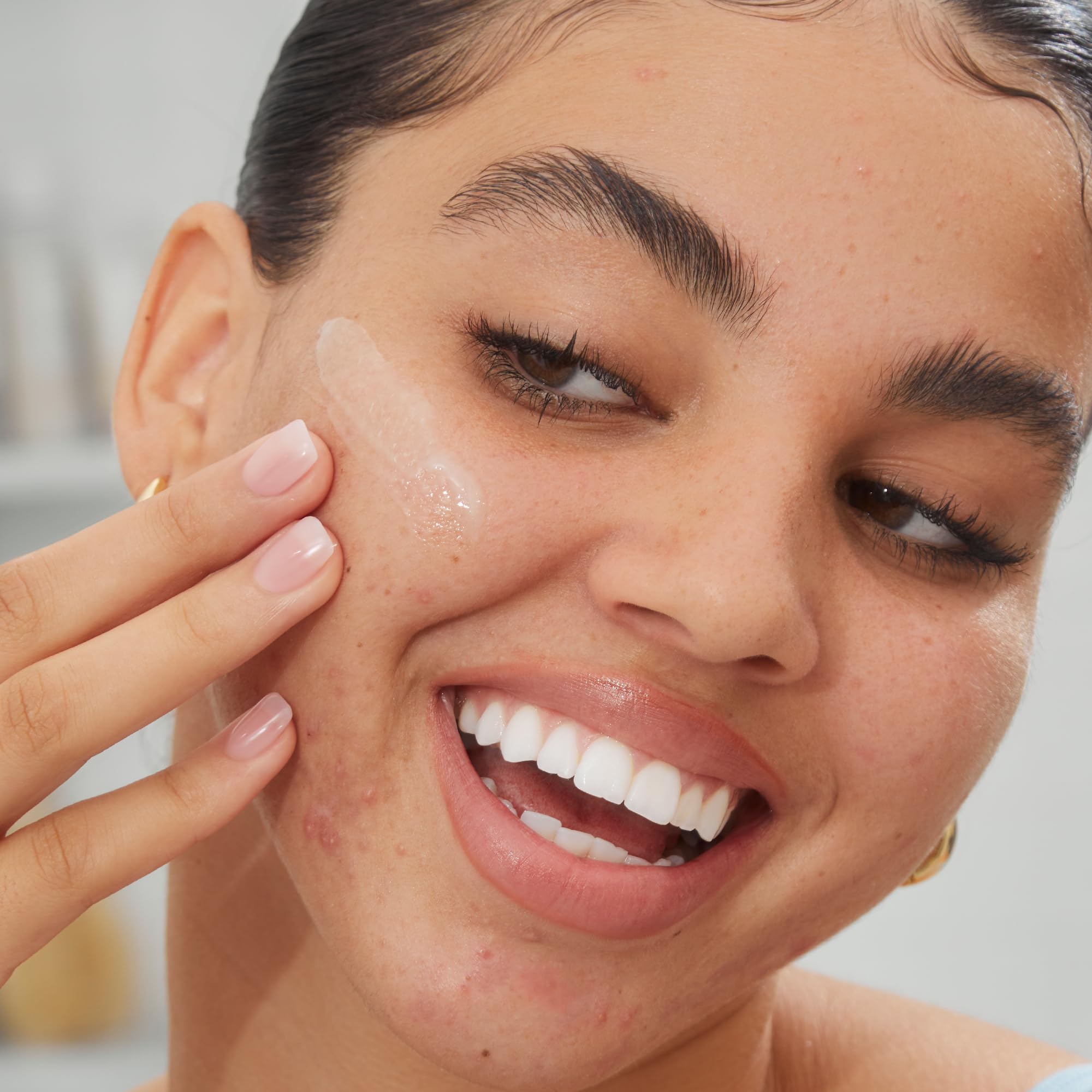 Peace Out Acne Serum pump for easy daily application on oily skin