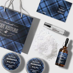 PEARLWORLD shower gel and bath bombs close-up highlighting ocean aroma and refreshing mood.