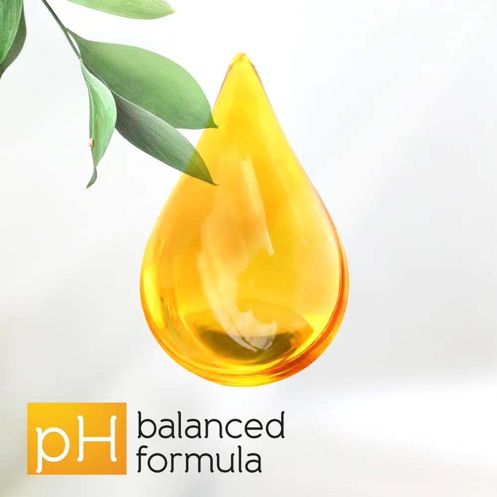 Pears shower gel with natural oils infusion conveys spa-like scent and skin softness.