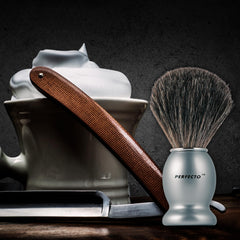 Perfecto badger shaving brush exfoliation action preps skin for a clean shave.