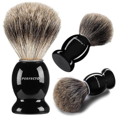 Perfecto shaving brush ergonomic handle demonstrates stable grip for precise grooming