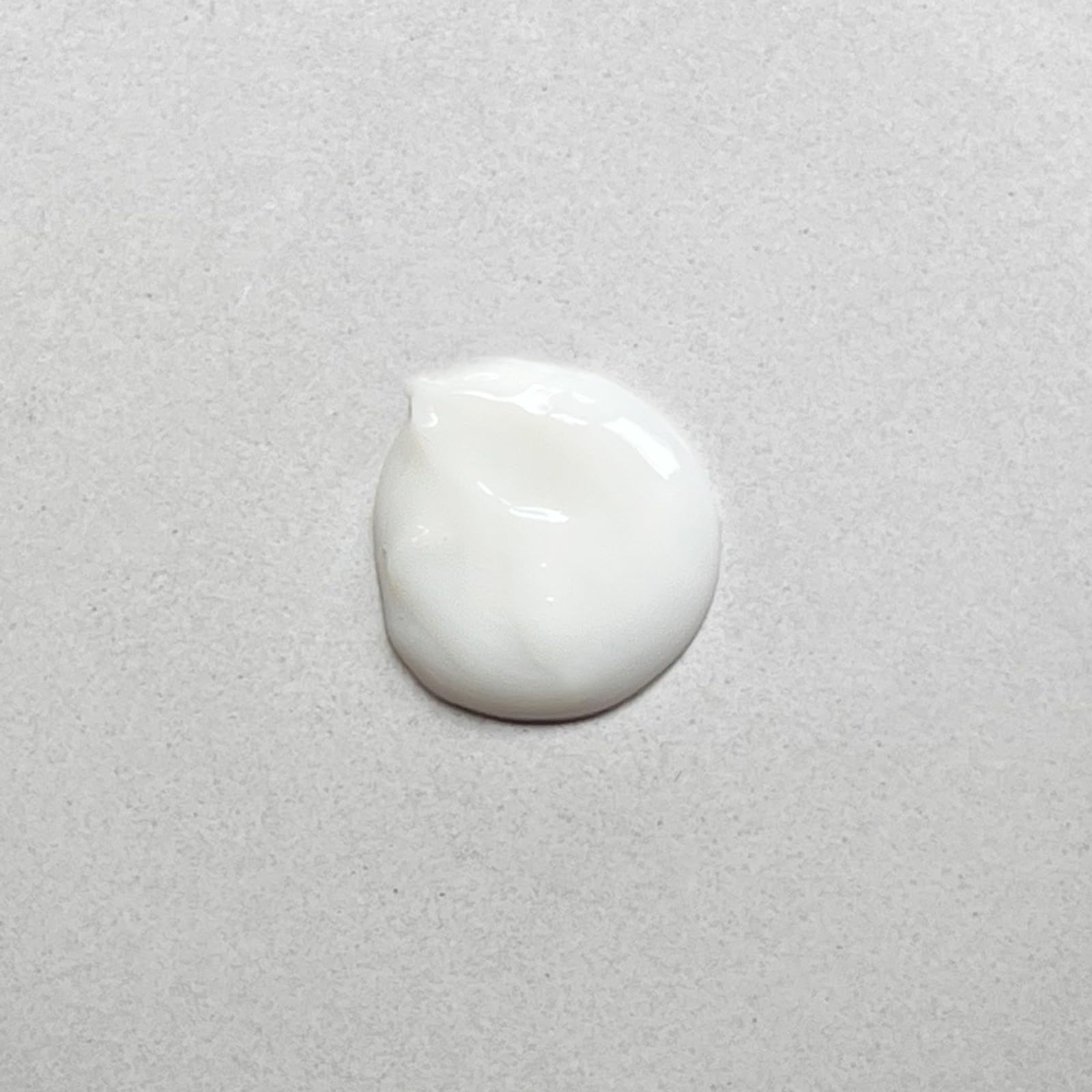 Pharmacopia Citrus Conditioner ingredients closeup shows nourishing shea butter and aloe for hydration.