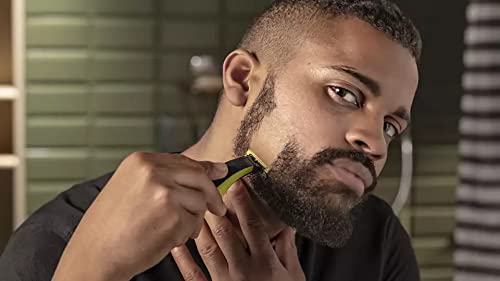 Philips OneBlade QP220/50 skin-friendly shave with rounded tips.