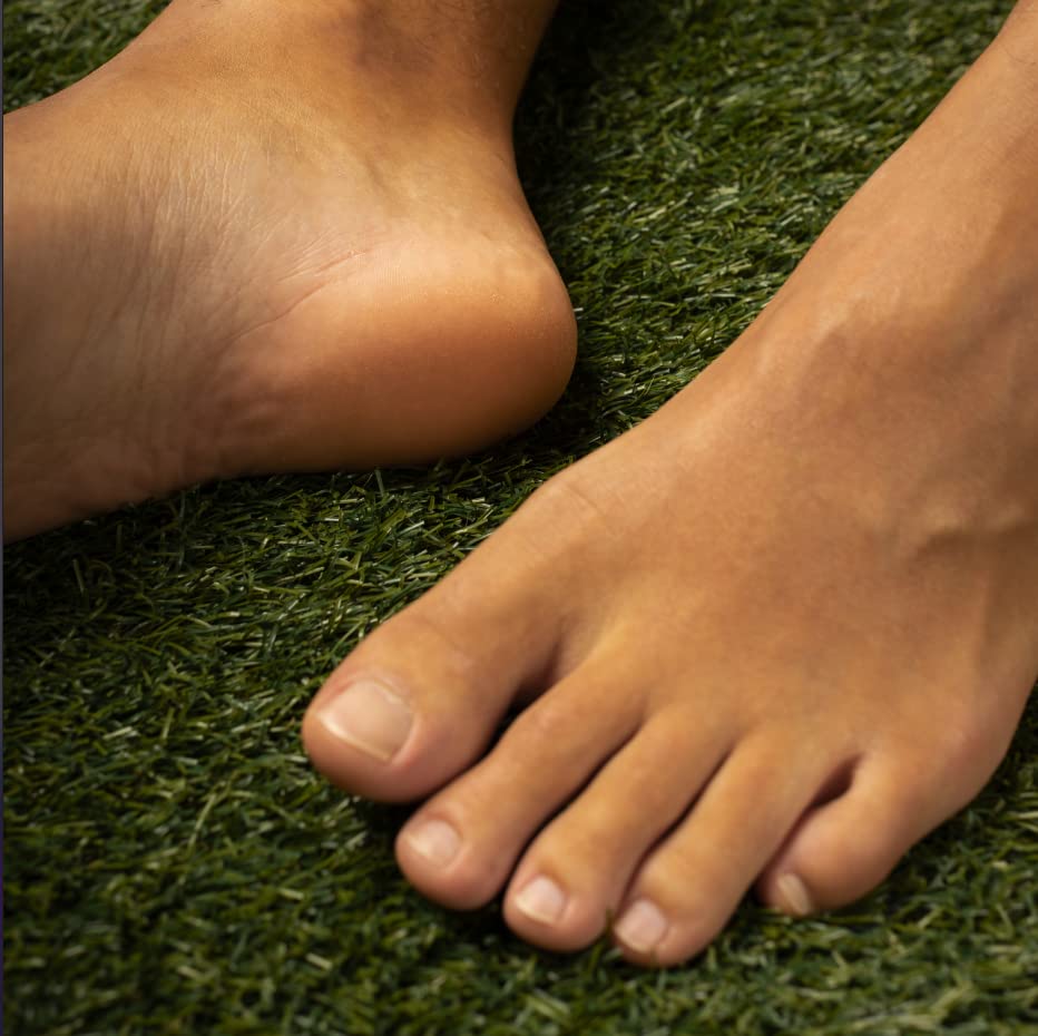 Phoenix Foot Peel for Men unscented formula emphasizes fragrance-free care.