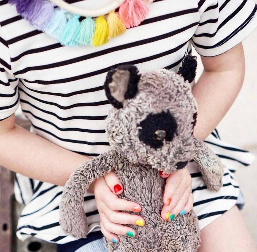 Piggy Paint Bae-Bee Bliss packaging close-up emphasizing cruelty-free ethos