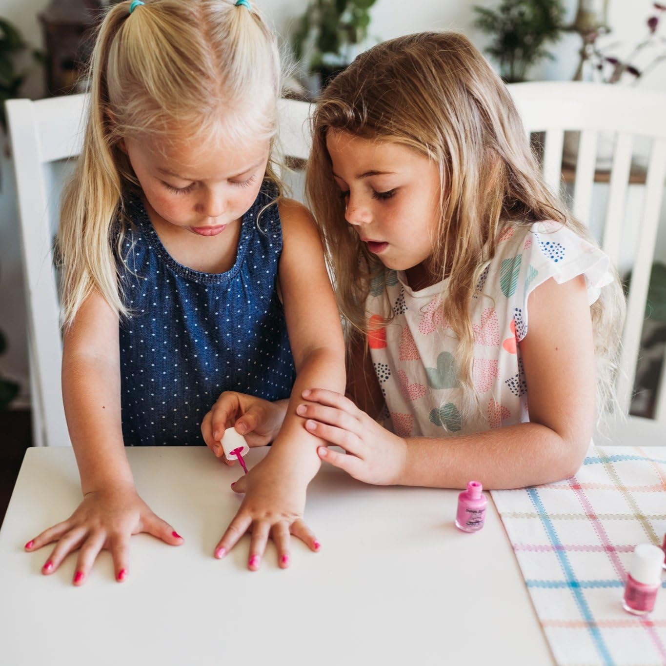 Piggy Paint mini bottles demonstrate compact, travel-friendly Rainbow Party gift set.