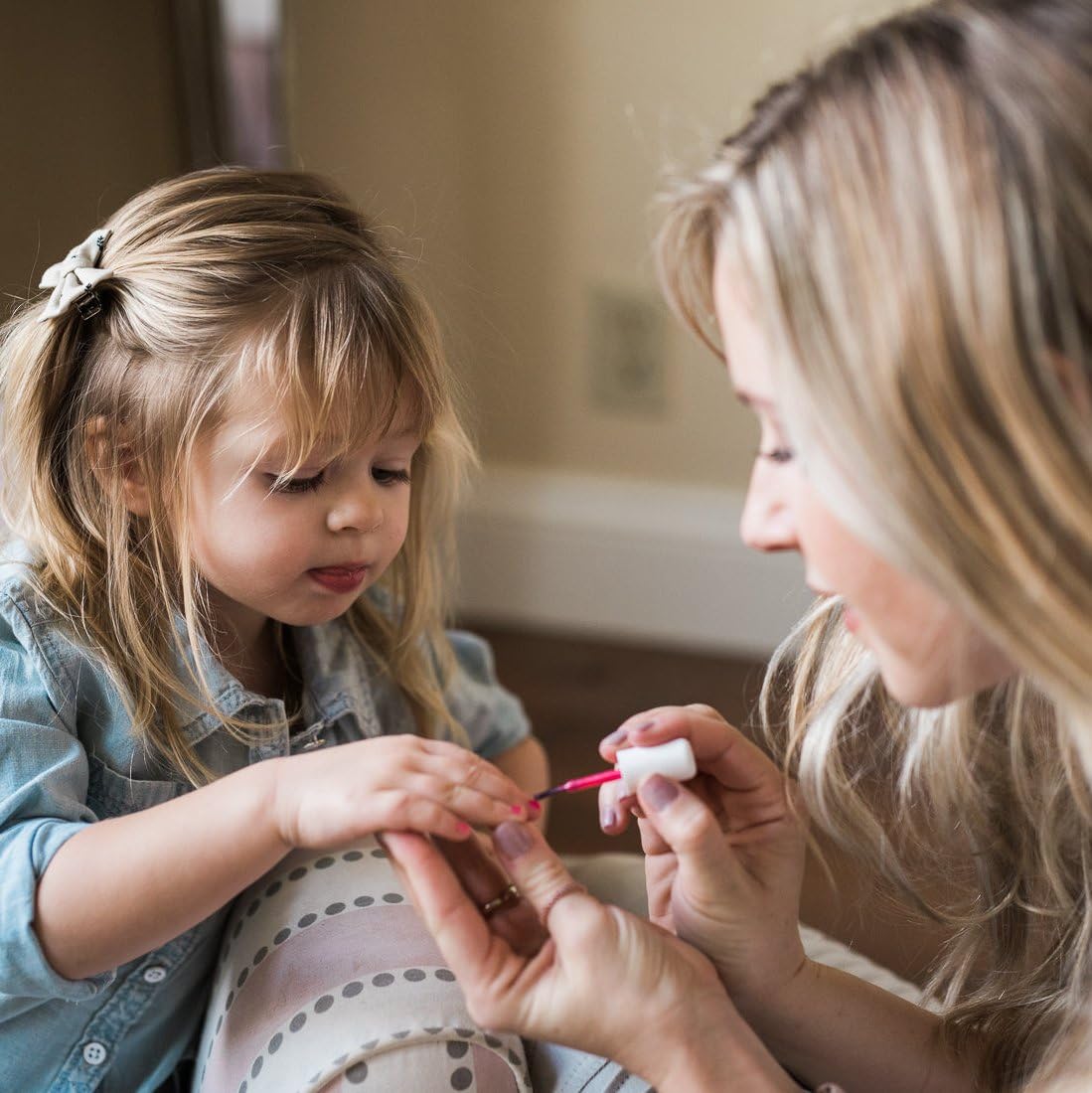 Piggy Paint odorless nail polish closeup highlights a gentle, low-odor experience for kids.