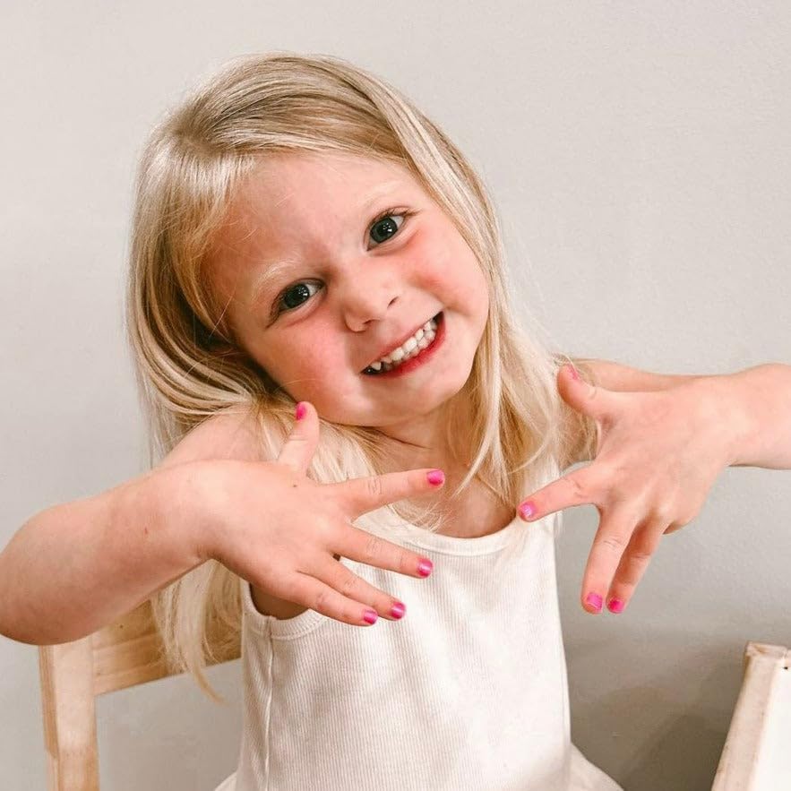 Piggy Paint odorless solution emphasizes nearly scent-free nail time.