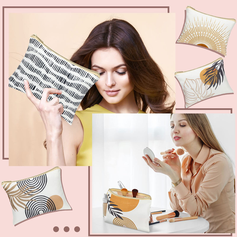 Pinkunn purse travel-makeup bag demonstrates convenient storage during trips