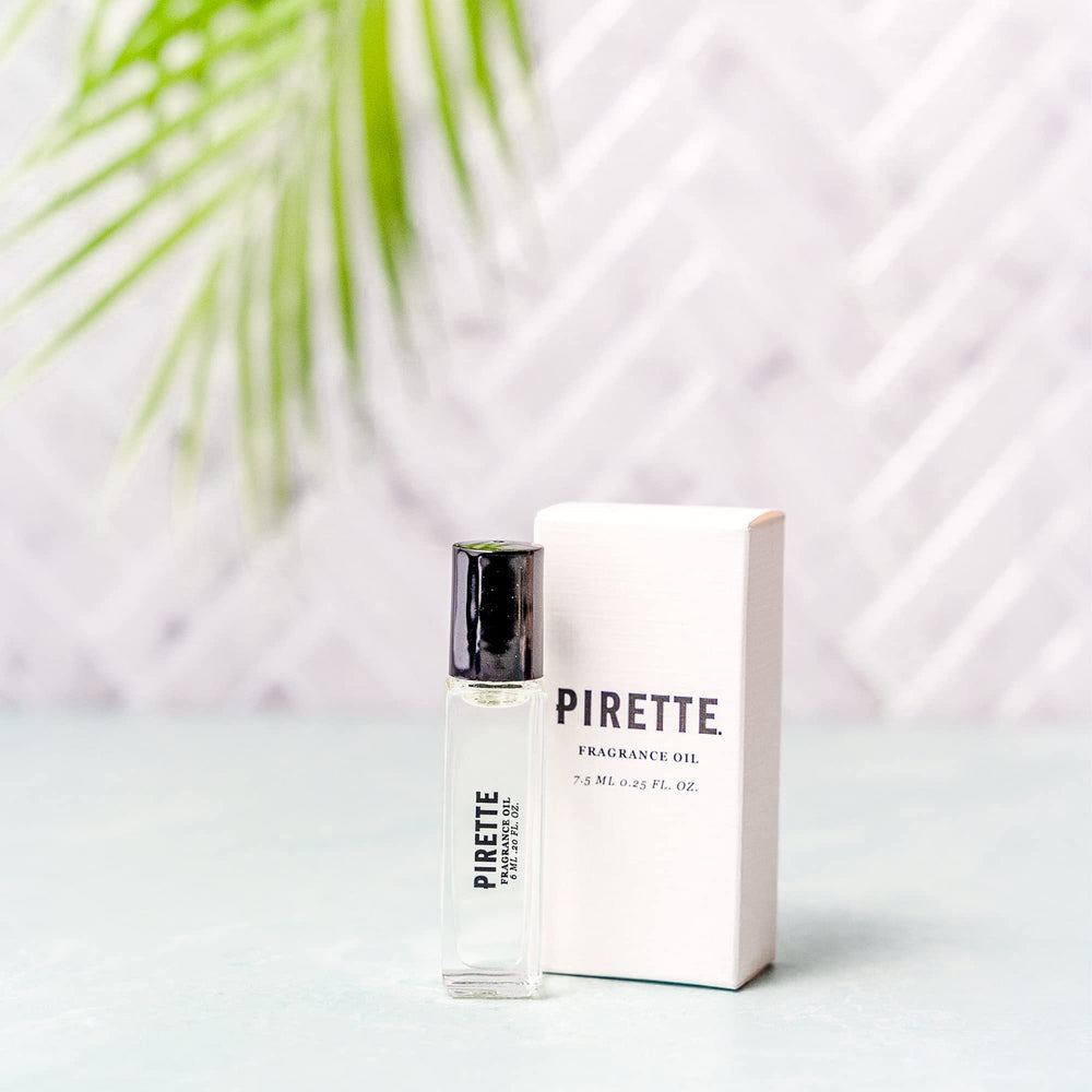 PIRETTE crystal-clear bottle reinforces premium, non-toxic branding.
