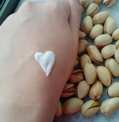 Pistaché Skincare Pistachio Oil ingredient highlights vitamin E and fatty acids for nourishment.