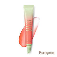 Pixi LipTone Peachyness wand close-up highlighting smooth texture and easy application.