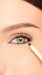 Pixi Eye Define Waterline waterproof test demonstrates smudge-proof wear along the waterline.