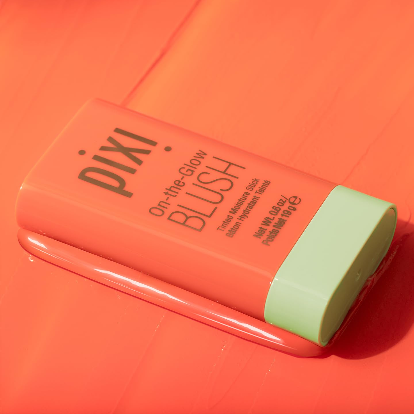 Pixi On-the-Glow Blush ingredient-rich glow from fruit extracts.