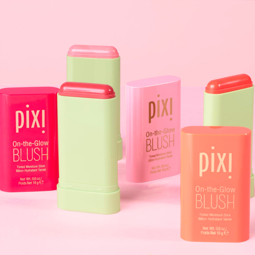 Pixi On-the-Glow Blush tube detail highlights easy, glide-friendly formula.