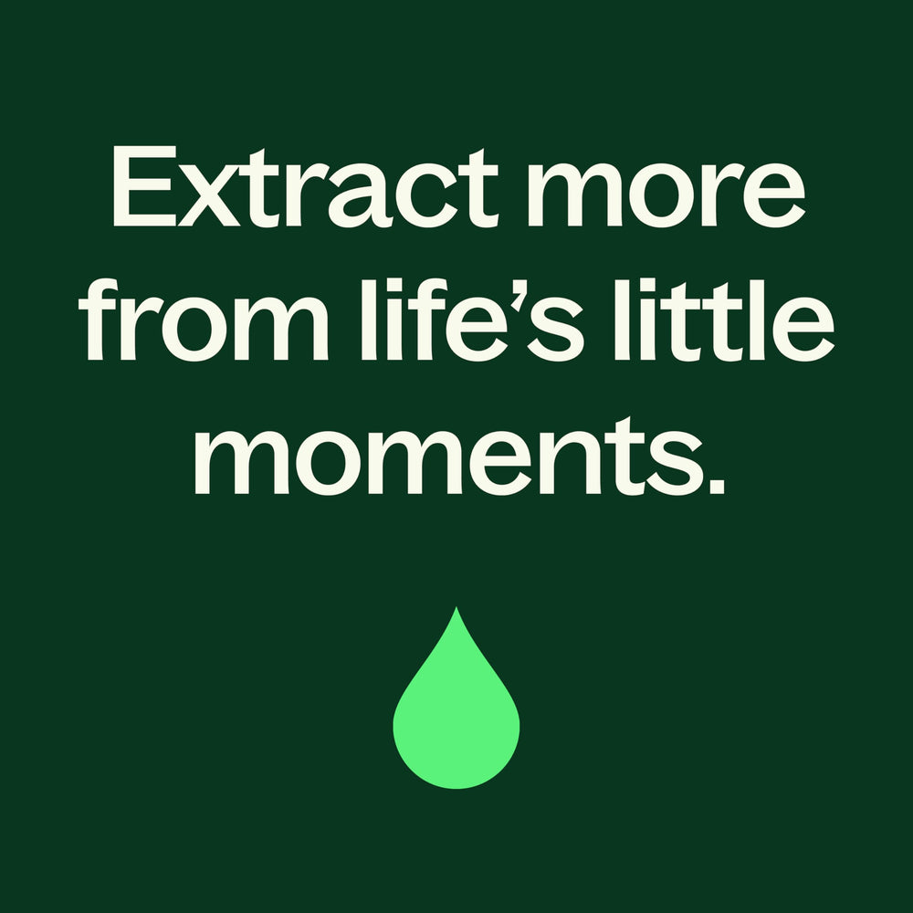Plant Therapy serum glow close-up illustrating hydrated, dewy skin