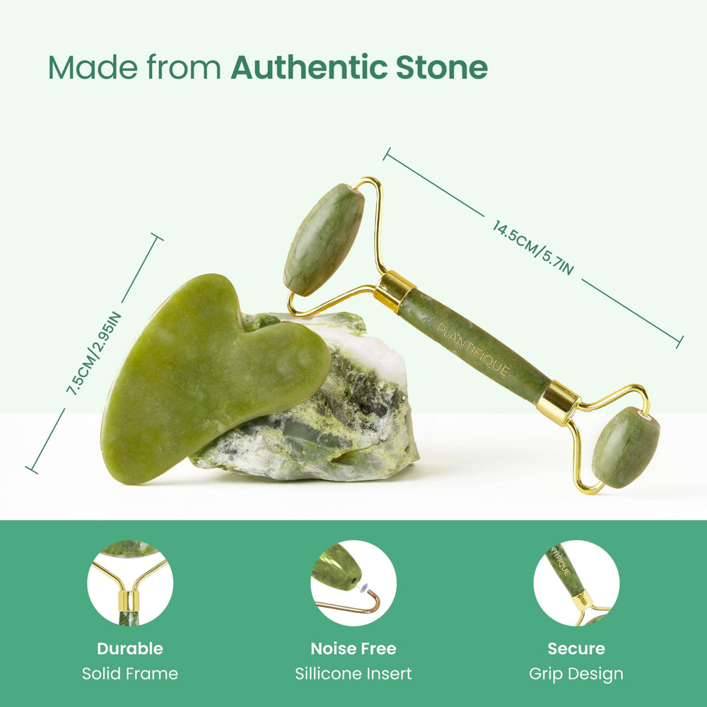 PLANTIFIQUE Jade Guasha relieves facial tension and supports gentle contouring.