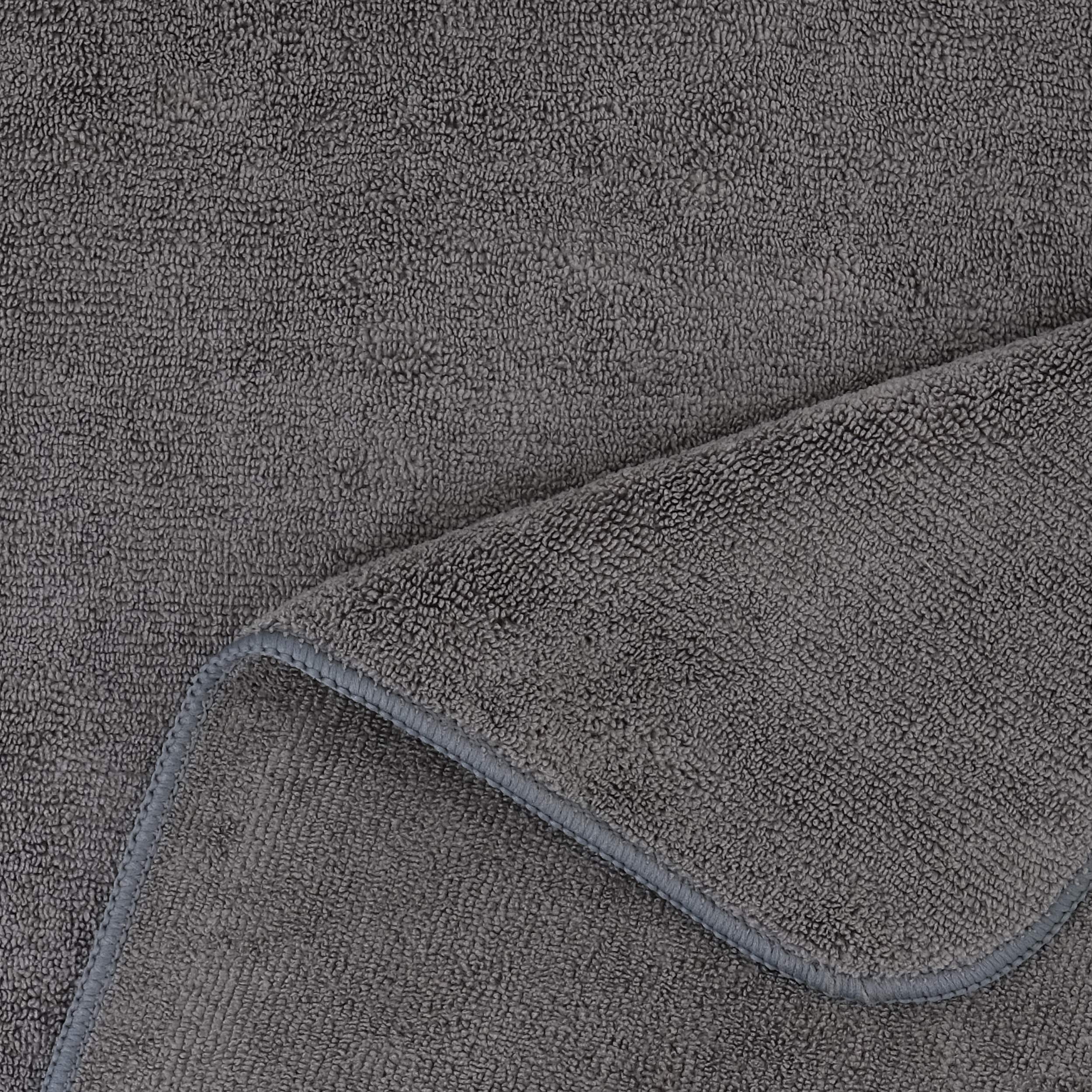POLYTE two-pack in dark gray ready for professional salon use