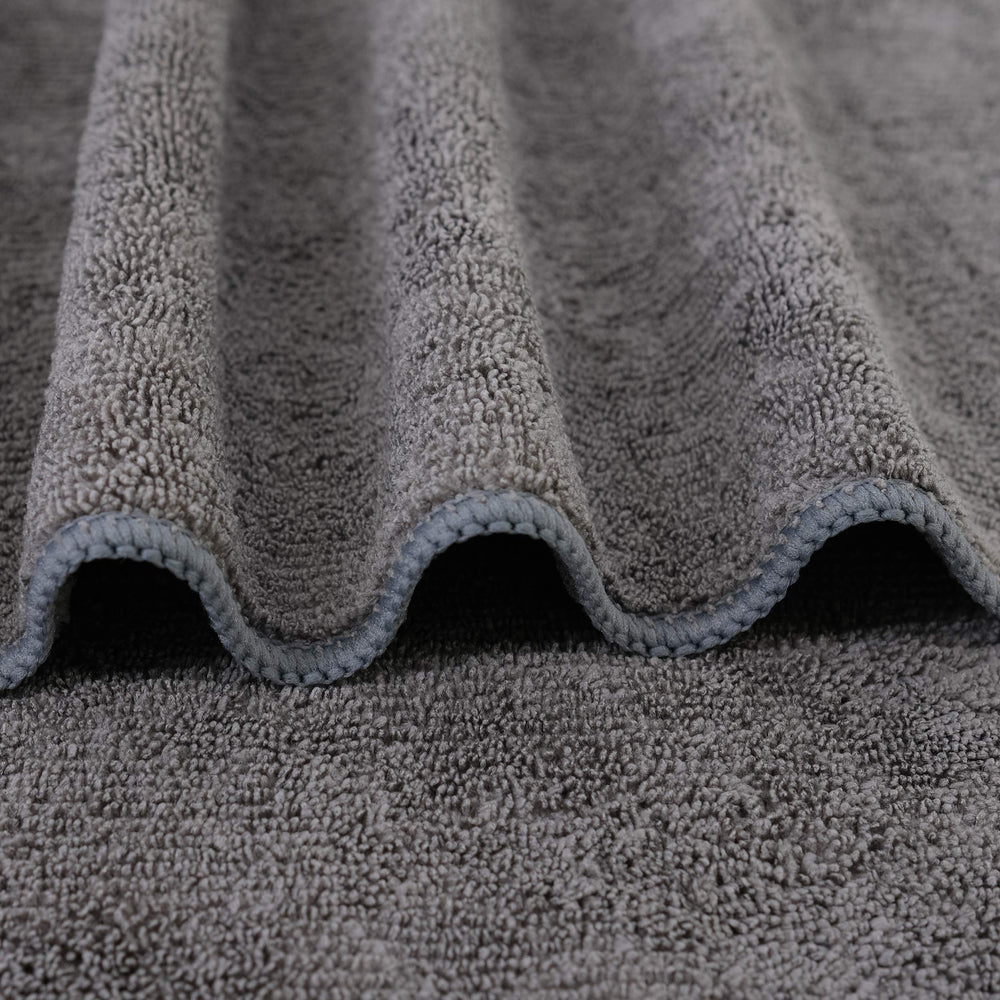 POLYTE towel close-up reveals ultra-absorbent microfiber for fast drying