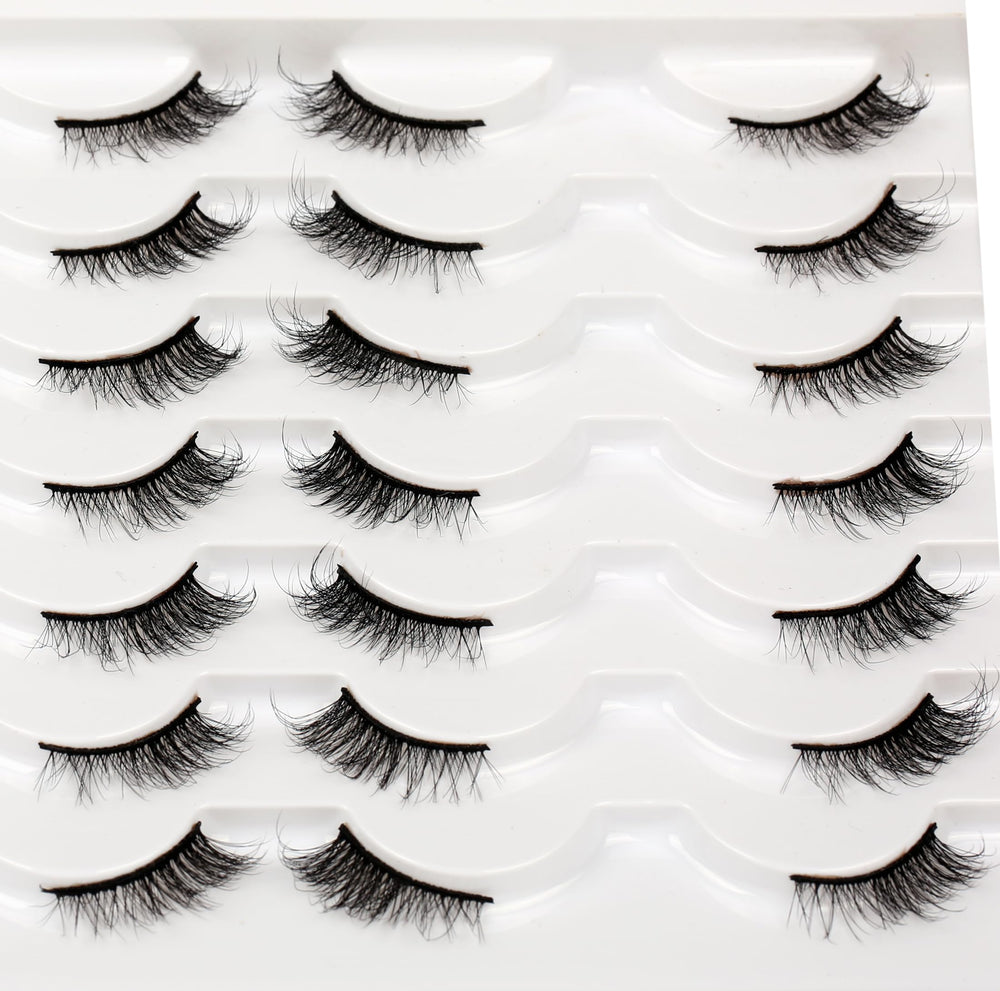 Pooplunch hand-made lashes feel delicate and easy to apply.