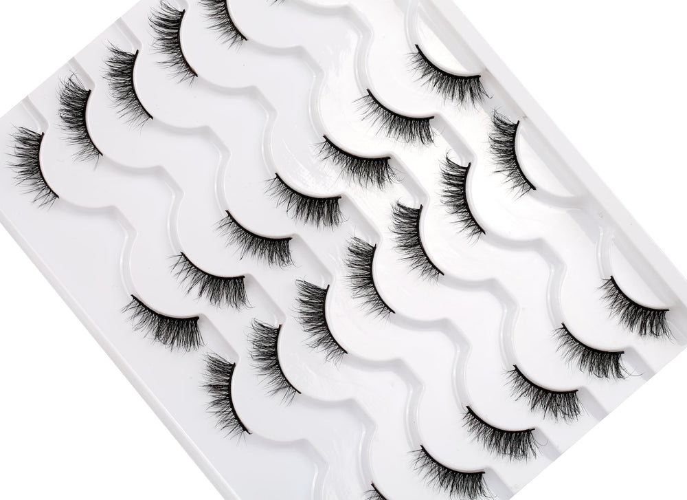 Pooplunch wispy outer-corner lashes add subtle definition.