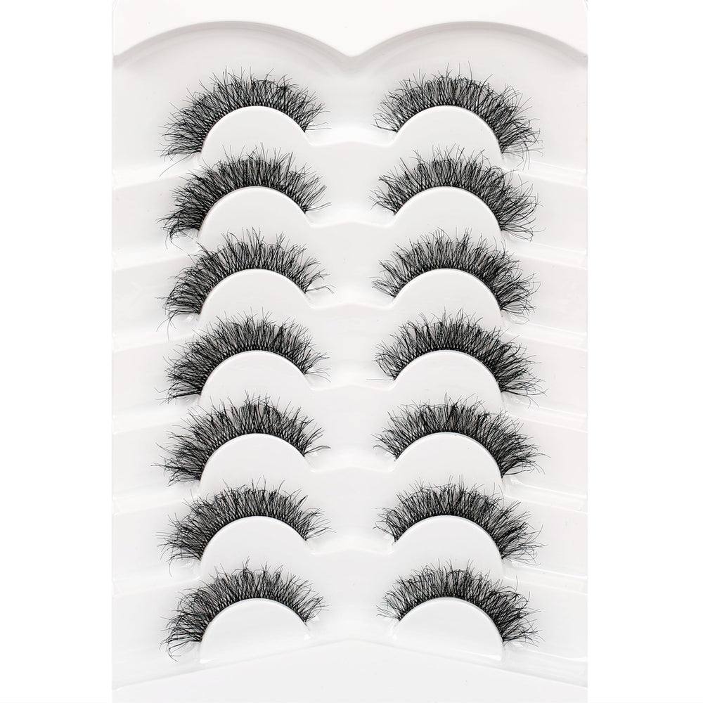 Pooplunch vegan cruelty-free lashes emphasize ethical beauty and soft feel.