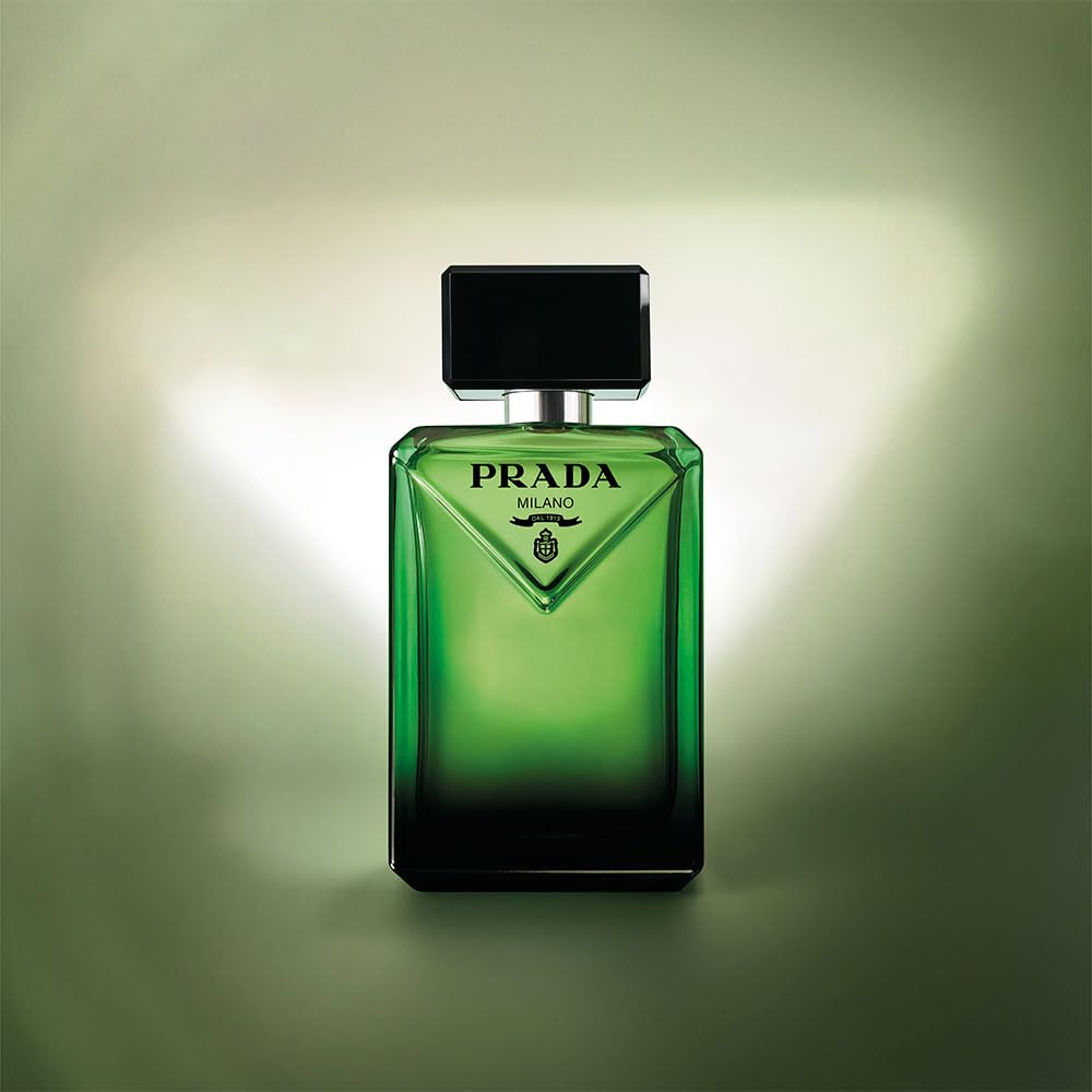 Prada Paradigme woody musk base provides warmth and a lasting signature scent