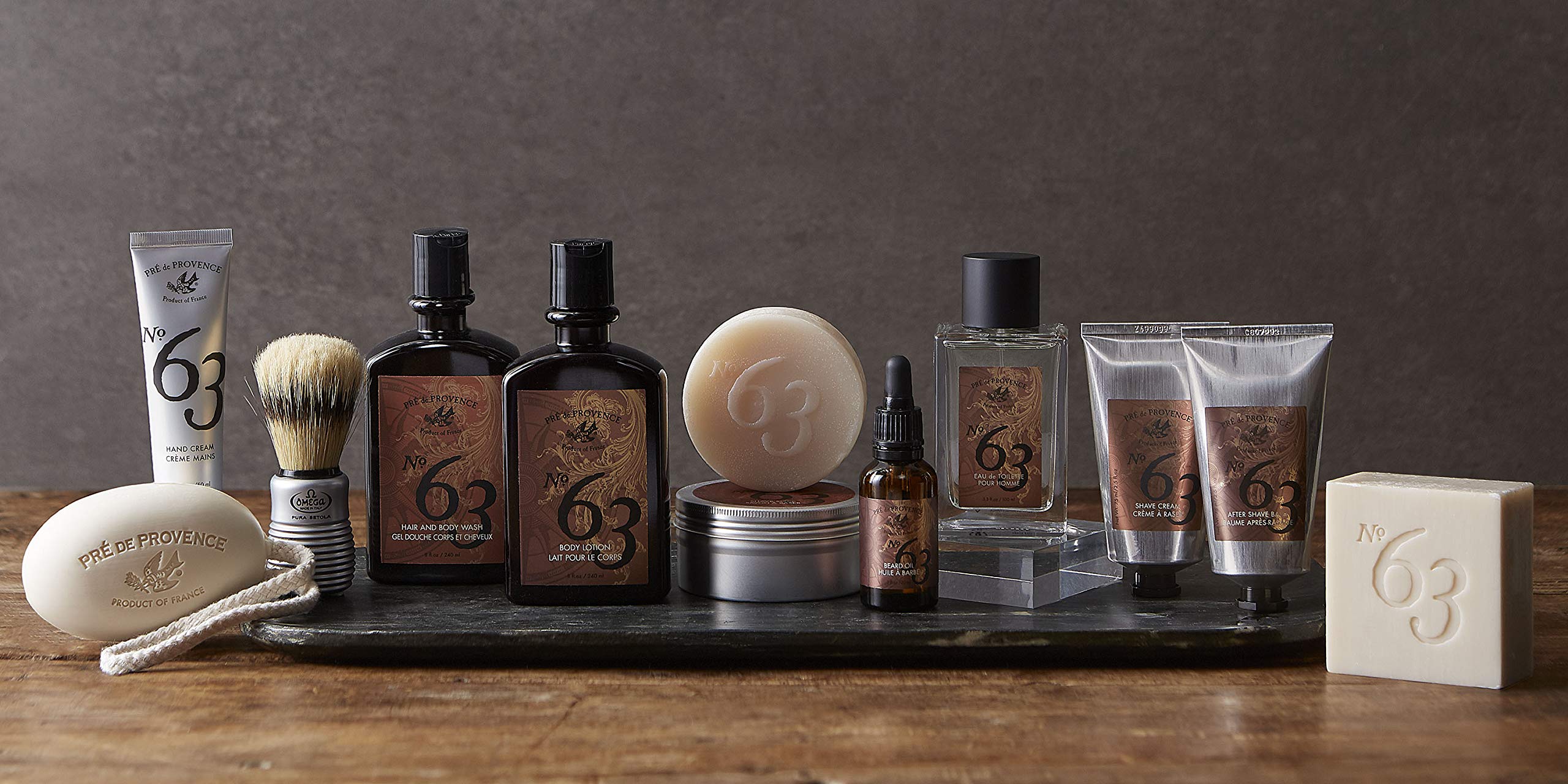 No.63 fragrance notes cedar, plum, and violet leaves.