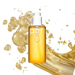Primera PRMR Oil To Foam Cleanser foam lather demonstrates quick, efficient cleansing.