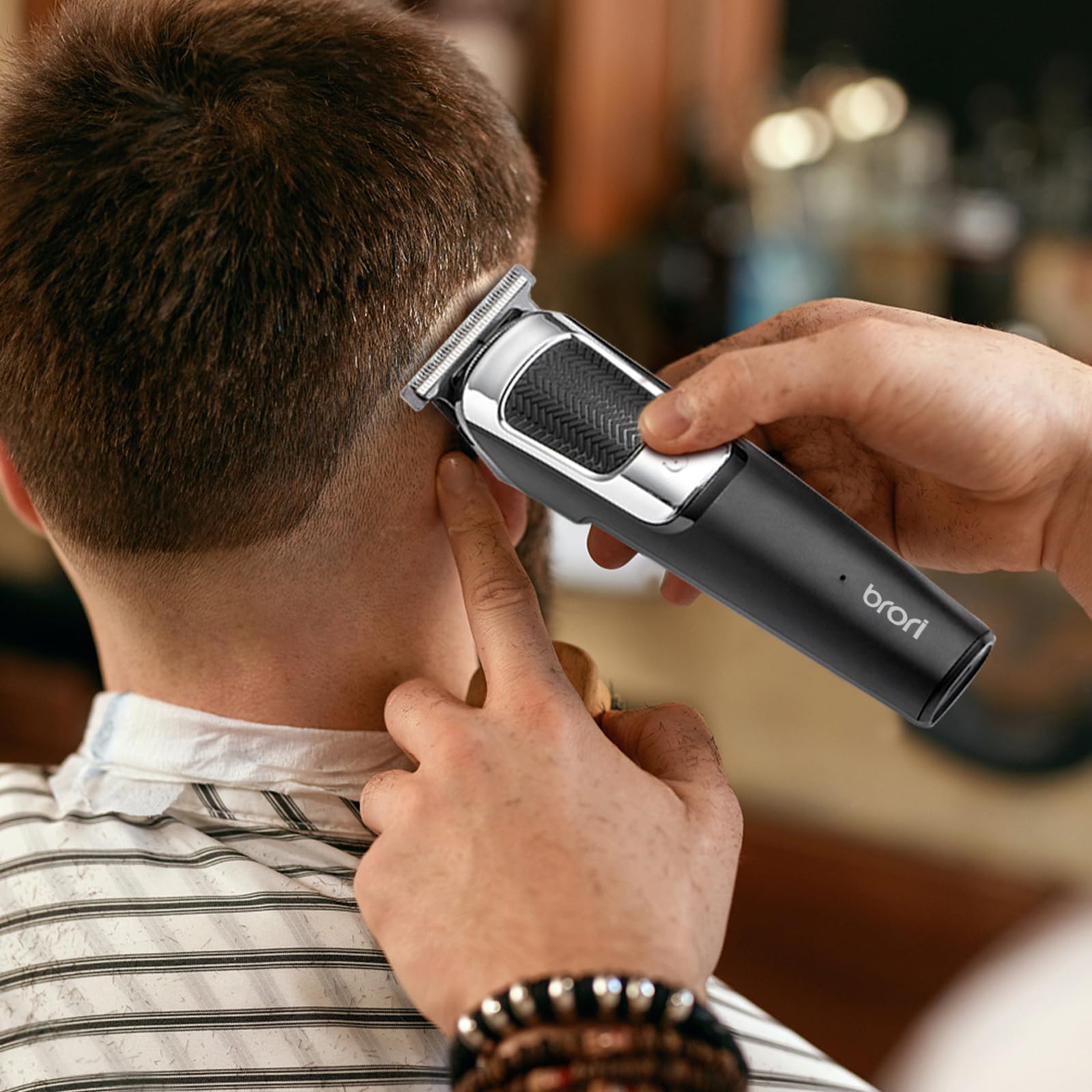 Professional Hair Trimmer for Men five-heads setup for versatile trimming tasks