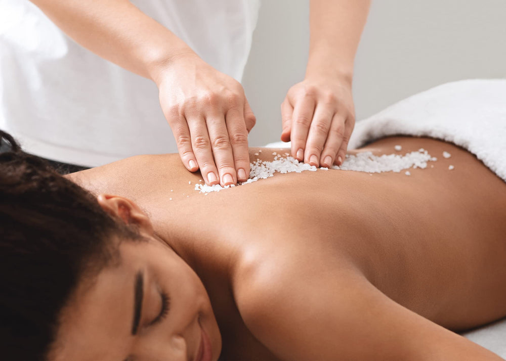 Pure Original Ingredients Epsom Salt for exfoliation and DIY bath products.