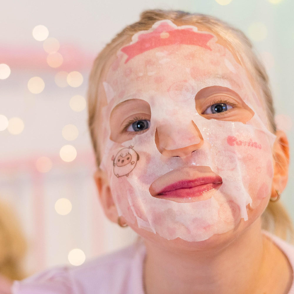 Puttisu mask sheet suited for sensitive skin with fruit-based hydration.