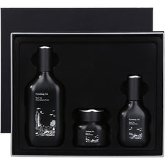 Pyunkang Yul Black Tea Boosting Serum bottle for radiant skin.