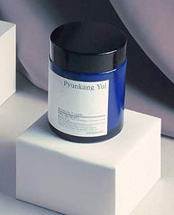 Pyunkang Yul Moisture Cream swirl demonstrates quick absorption