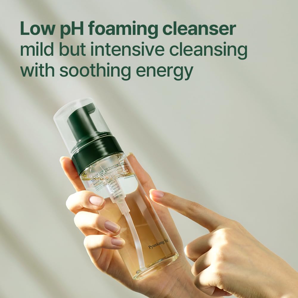 Pyunkang Yul PKY five hyaluronic acids hydration visualization for deep hydration.
