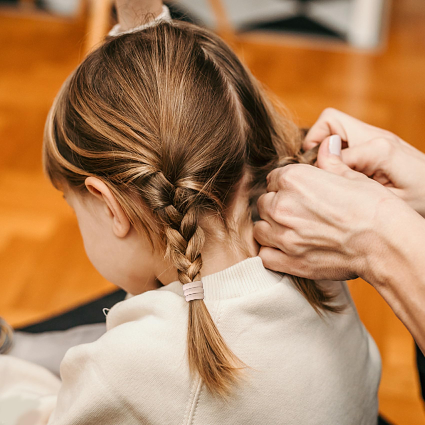 Qarwayoc seamless hair ties highlight no-damage design for delicate hair.