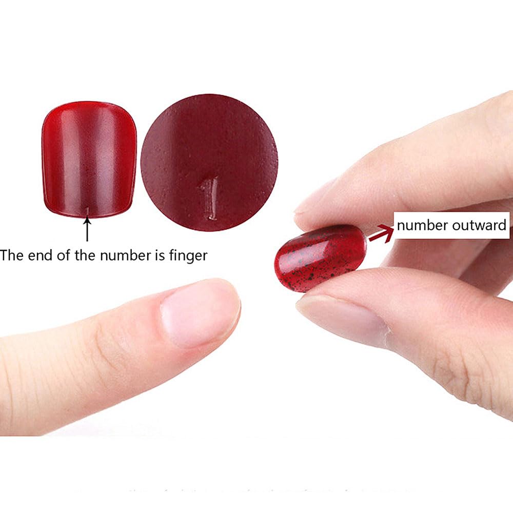 QQPPOLIU muestra uñas puestas en mano para referencia de estilo