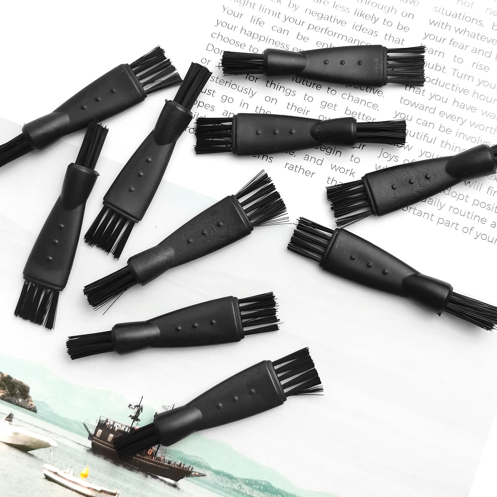 Quacc clipper-trimmer brush suits versatile grooming tool cleaning.