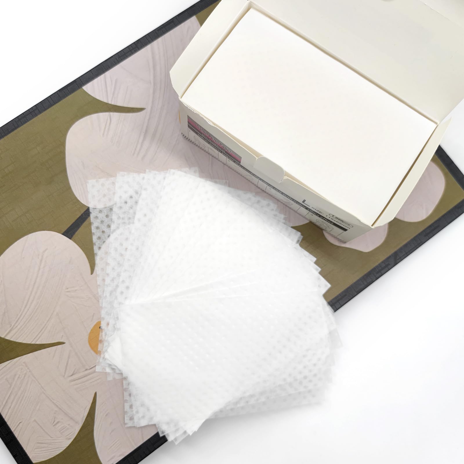 Quacc size 11.5x6.5cm fits standard wrapping needs.