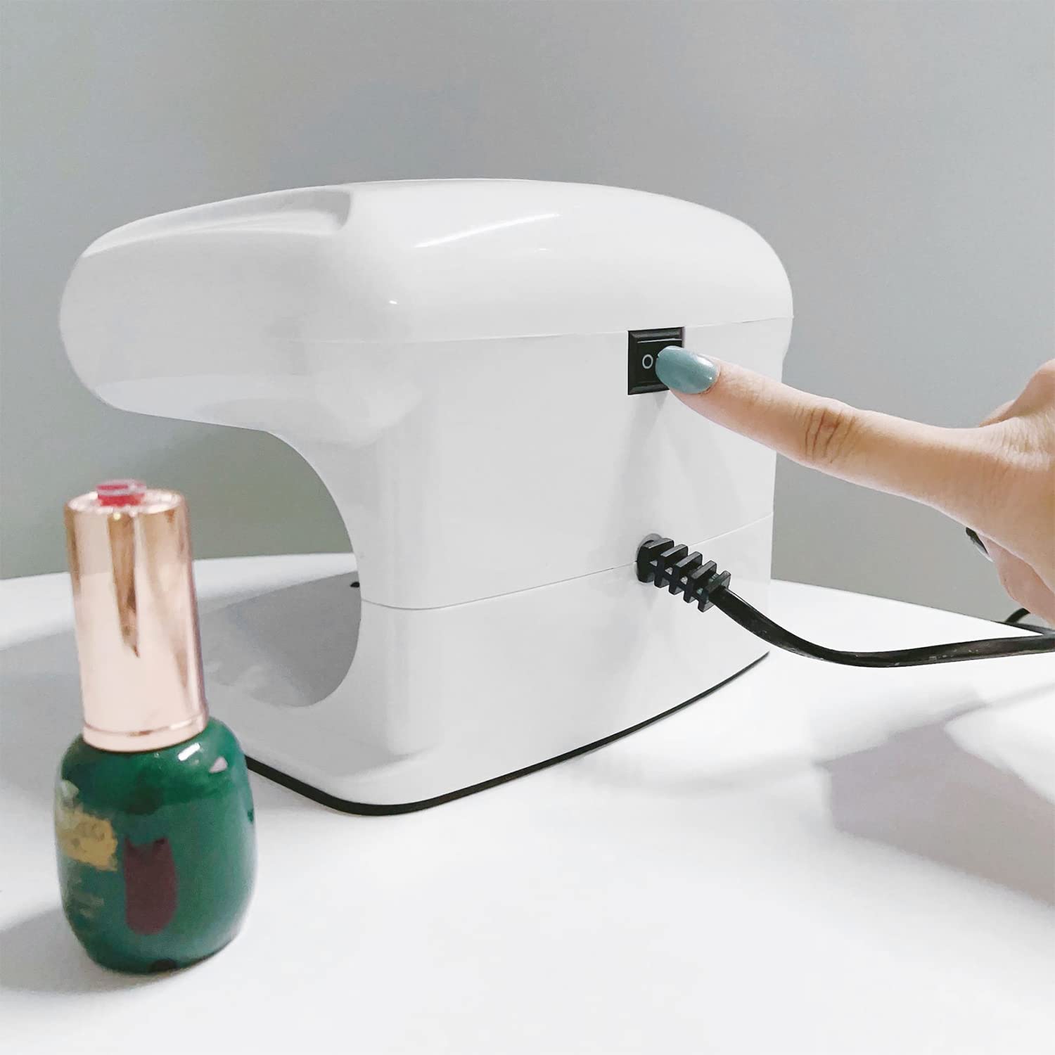 QUTUNI nail dryer dip-powder-compatibility supports powder-based polishes