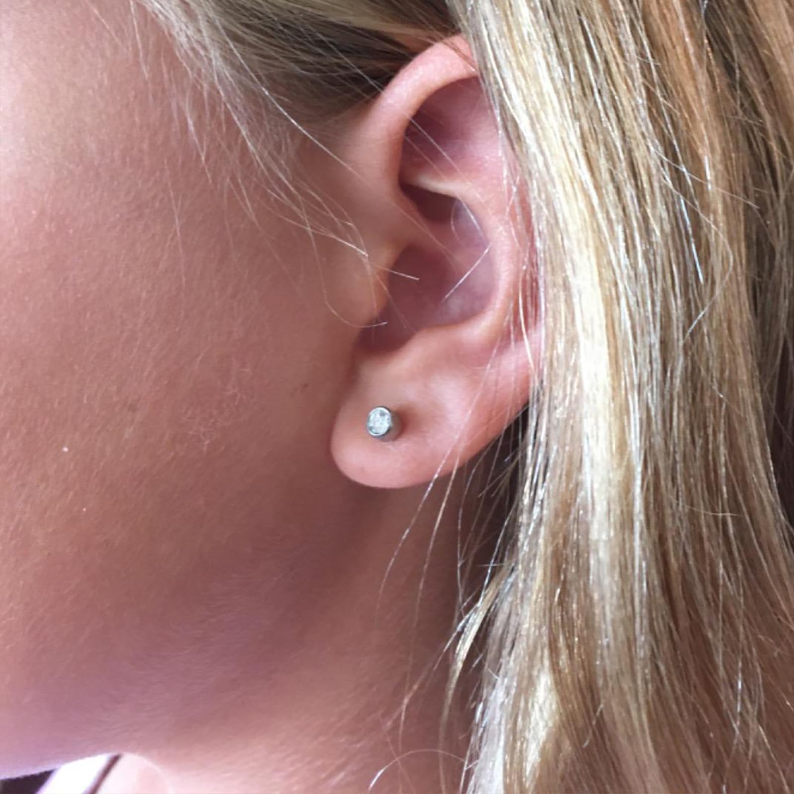 QWALIT at-home piercing setup example for convenient DIY piercing
