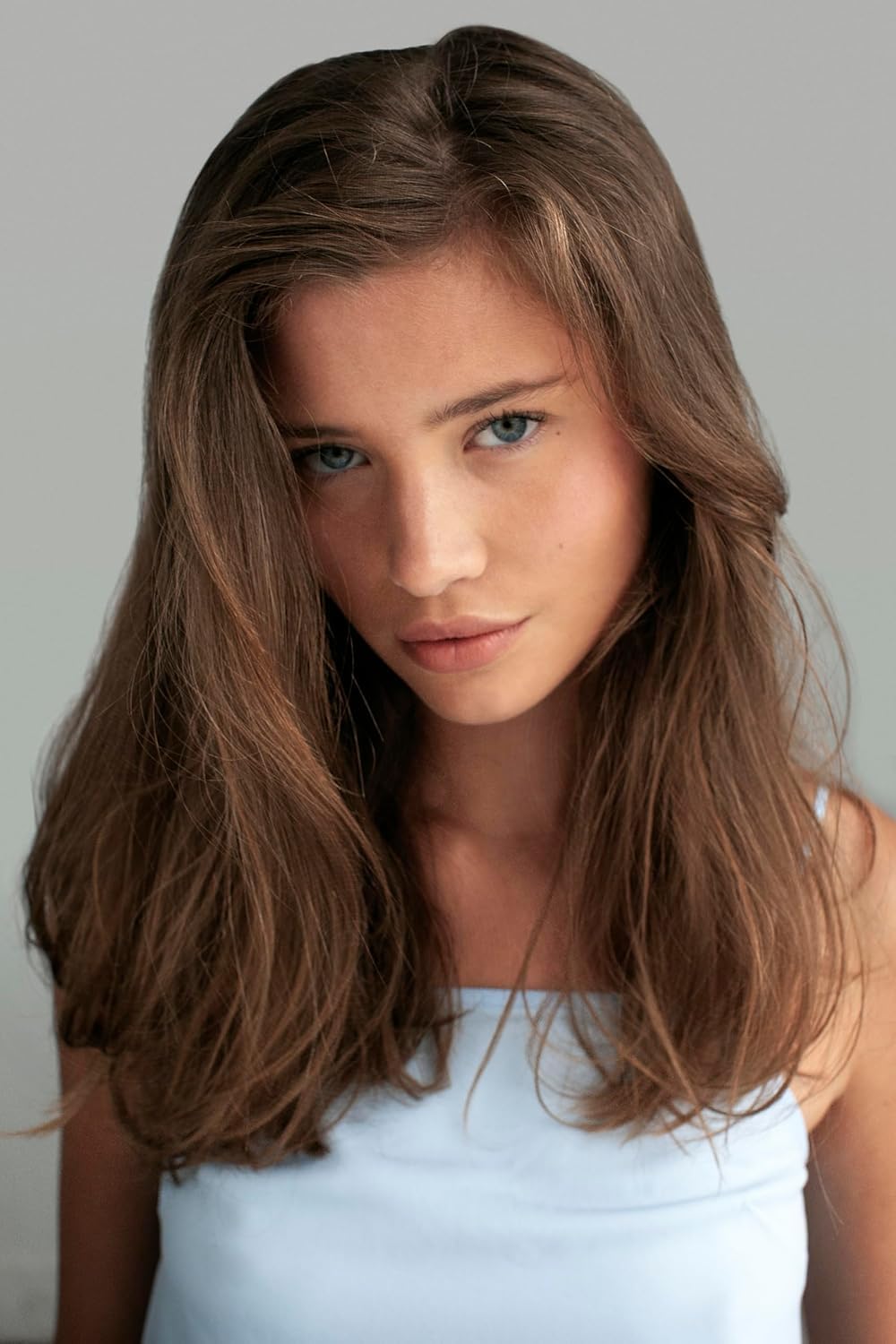 R+Co Balloon 5oz-aerosol can demonstrates portable volumizing styling.