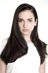 R+Co Foil Frizz Spray heat protection for styling without dryness